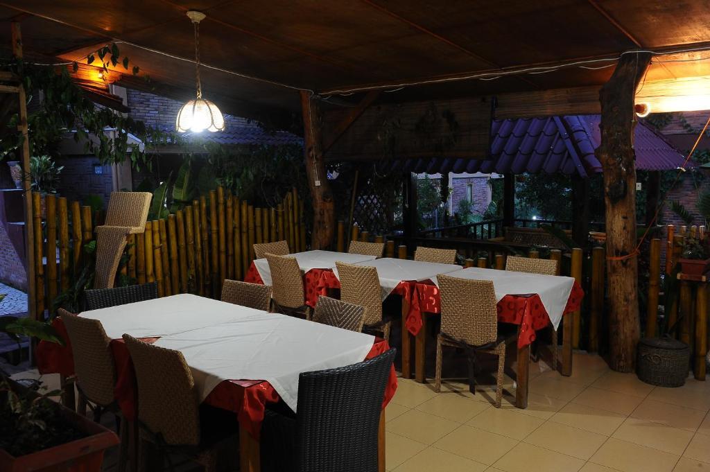 טוק טוק Toba Village Inn חדר תמונה