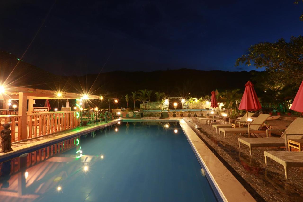 טוק טוק Toba Village Inn מראה חיצוני תמונה