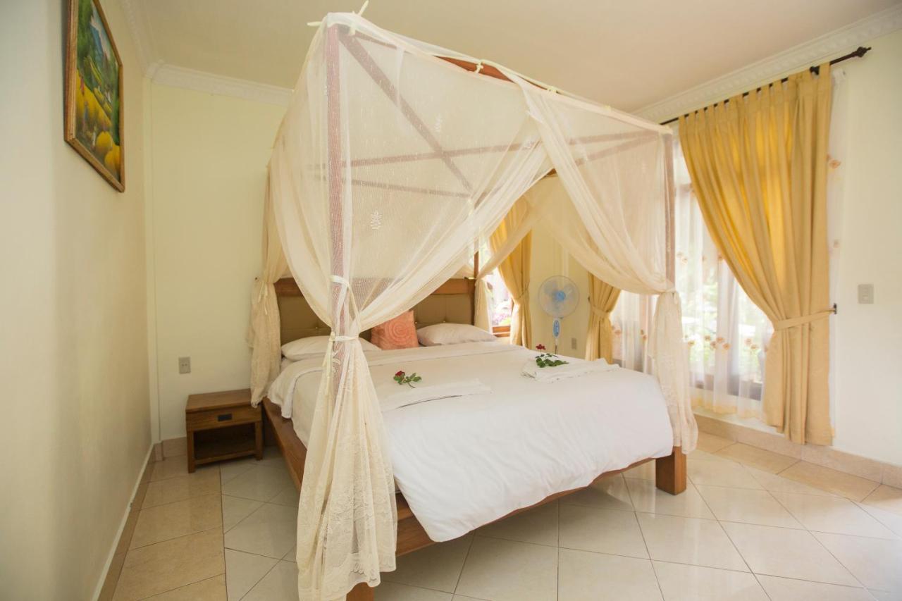 טוק טוק Toba Village Inn מראה חיצוני תמונה